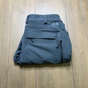 KUIU Attack Hunting Pants Mens 40x32 Softshell Tactical Quick Dry Stretch EUC